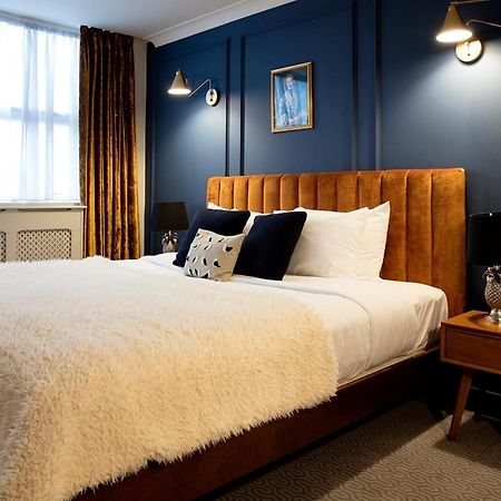 Hotel Cromwell Стівенідж Екстер'єр фото