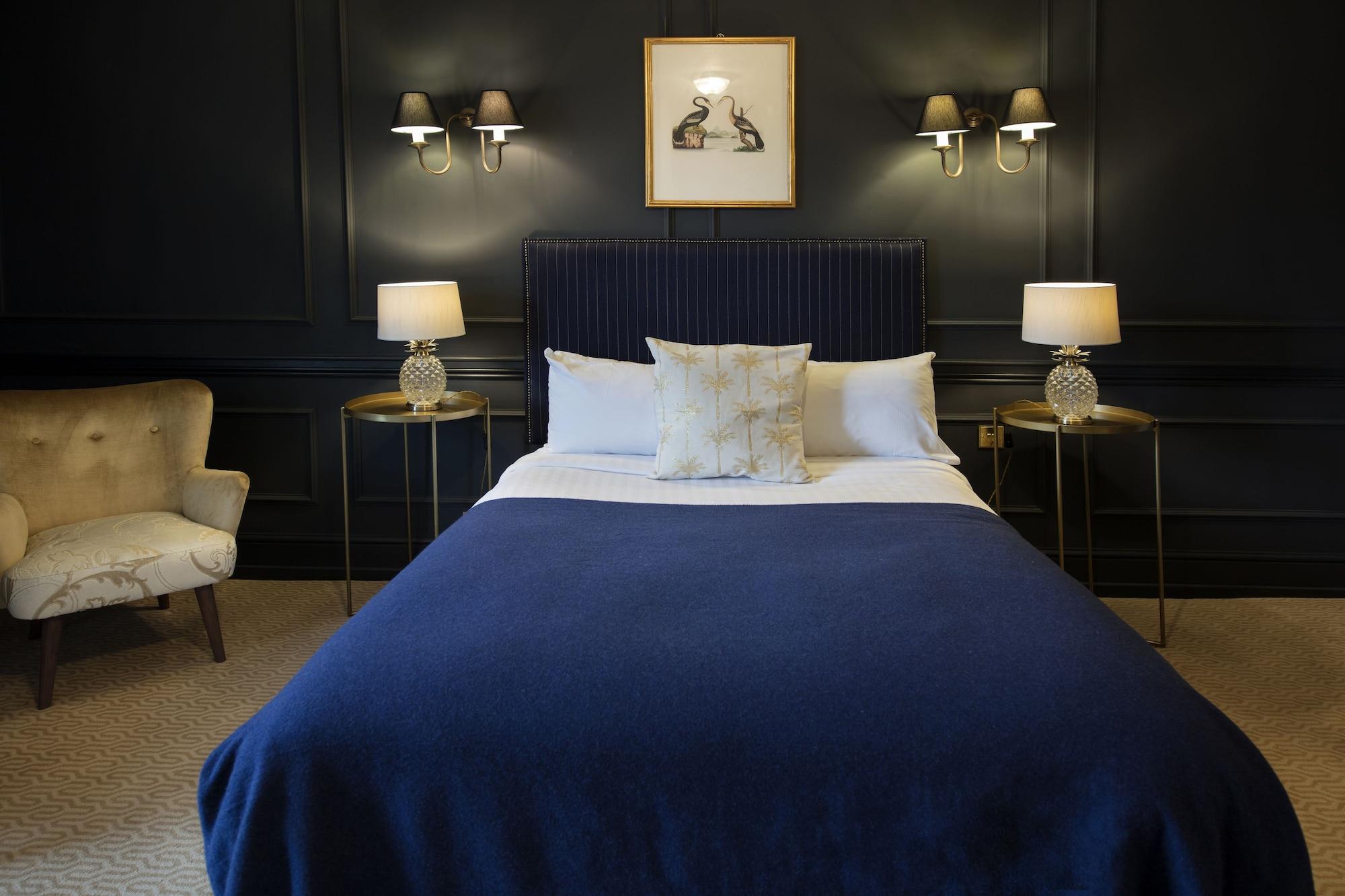 Hotel Cromwell Стівенідж Екстер'єр фото