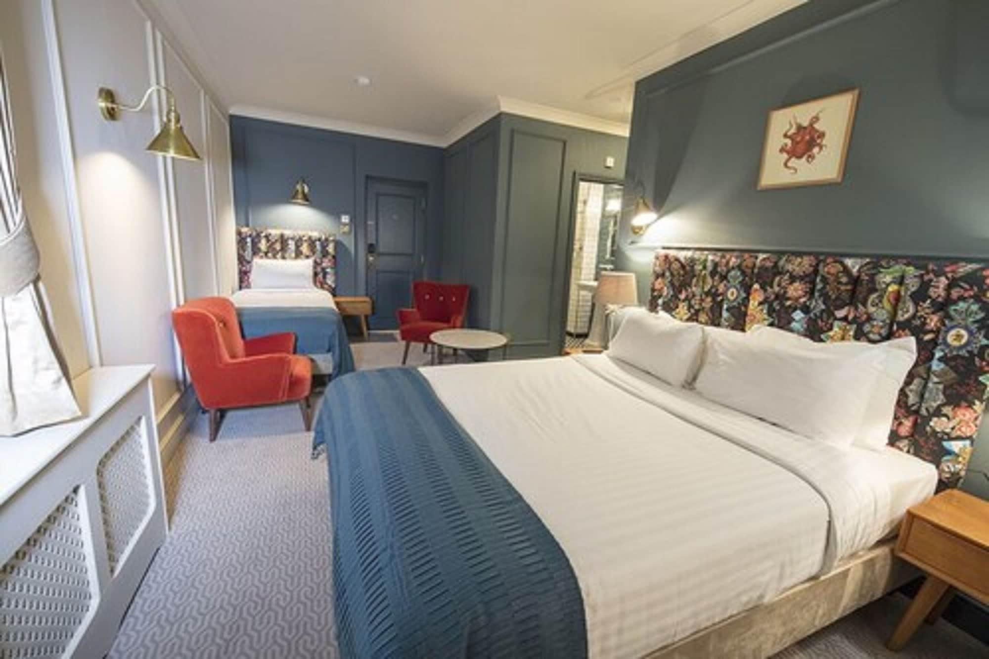Hotel Cromwell Стівенідж Екстер'єр фото