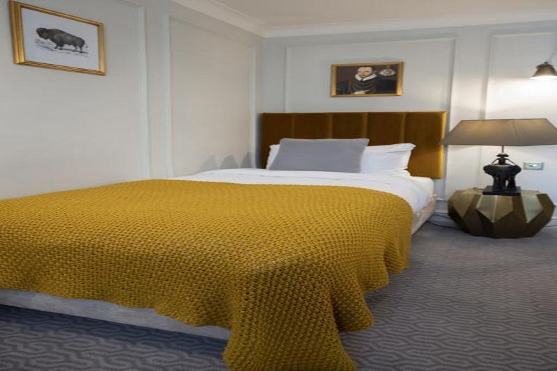 Hotel Cromwell Стівенідж Екстер'єр фото
